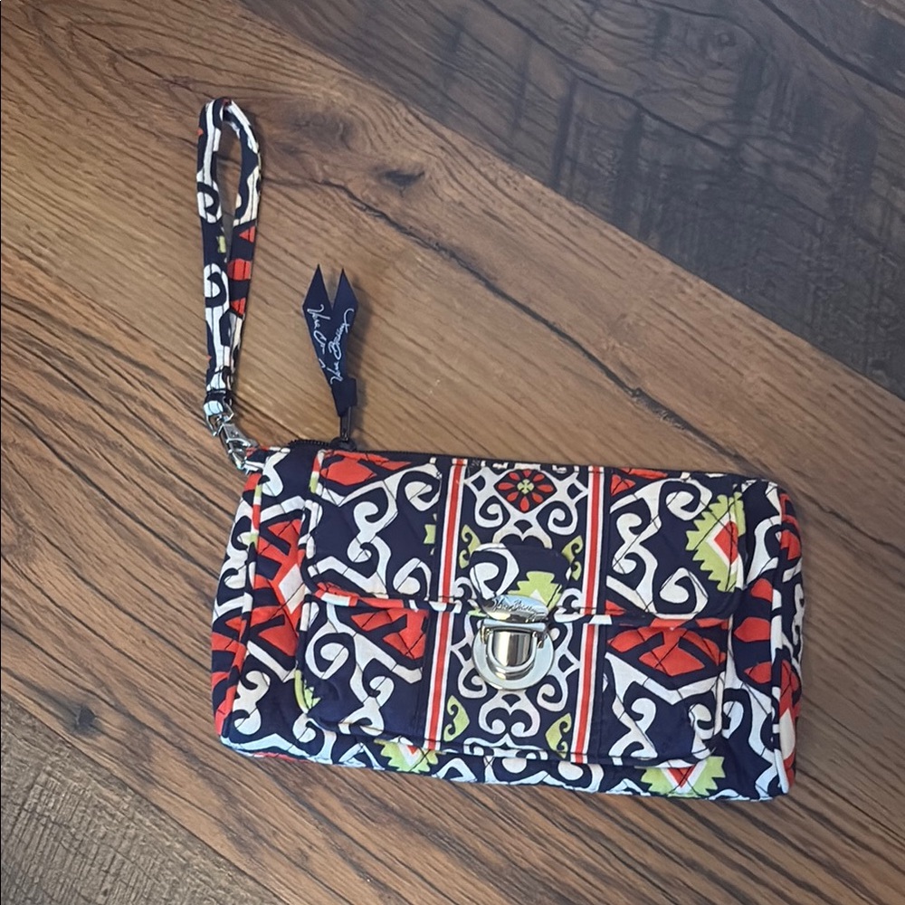 Vera Bradley Navy and Orange Patterned Push-Lock Wristlet - NWOT